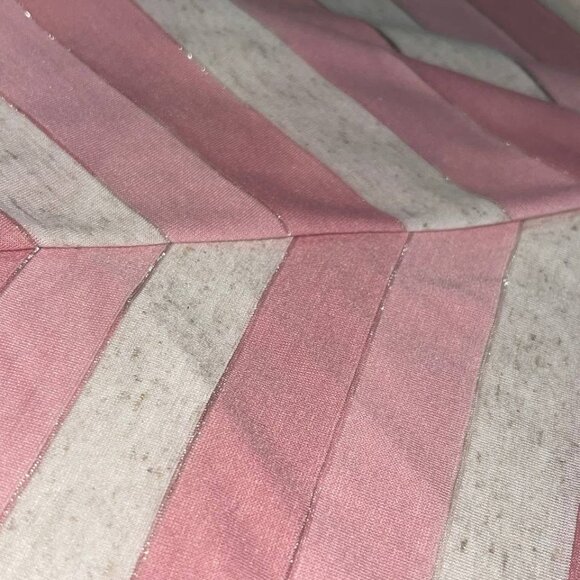 Knit fabric pink and white stripe 38" x60" - Picture 2 of 7